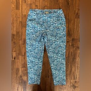 Lilly Pulitzer Luxletic Corso Golf Pants Cumulus Blue Blooming Together Size 8